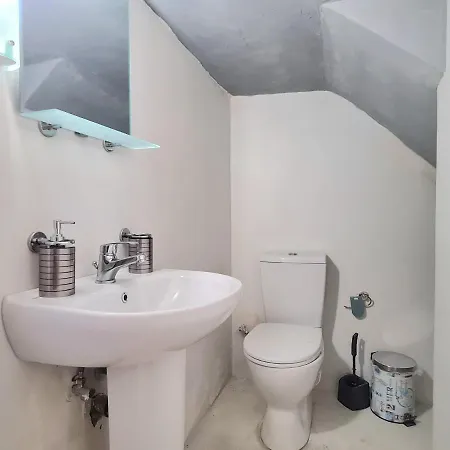 Elegant Traditional Suites & Apartment Rhodes City